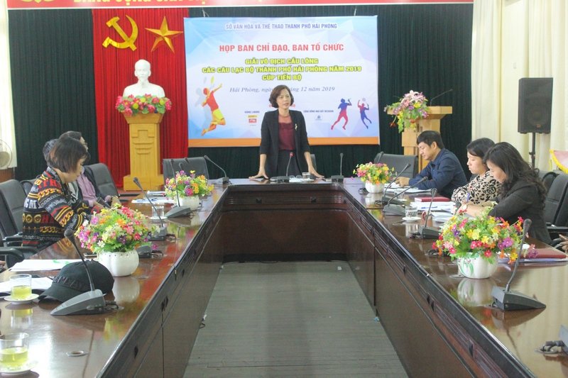 Phó Giám đốc Sở Văn hóa Thể thao Phạm Thị Tô Trang phát biểu tại hội nghị