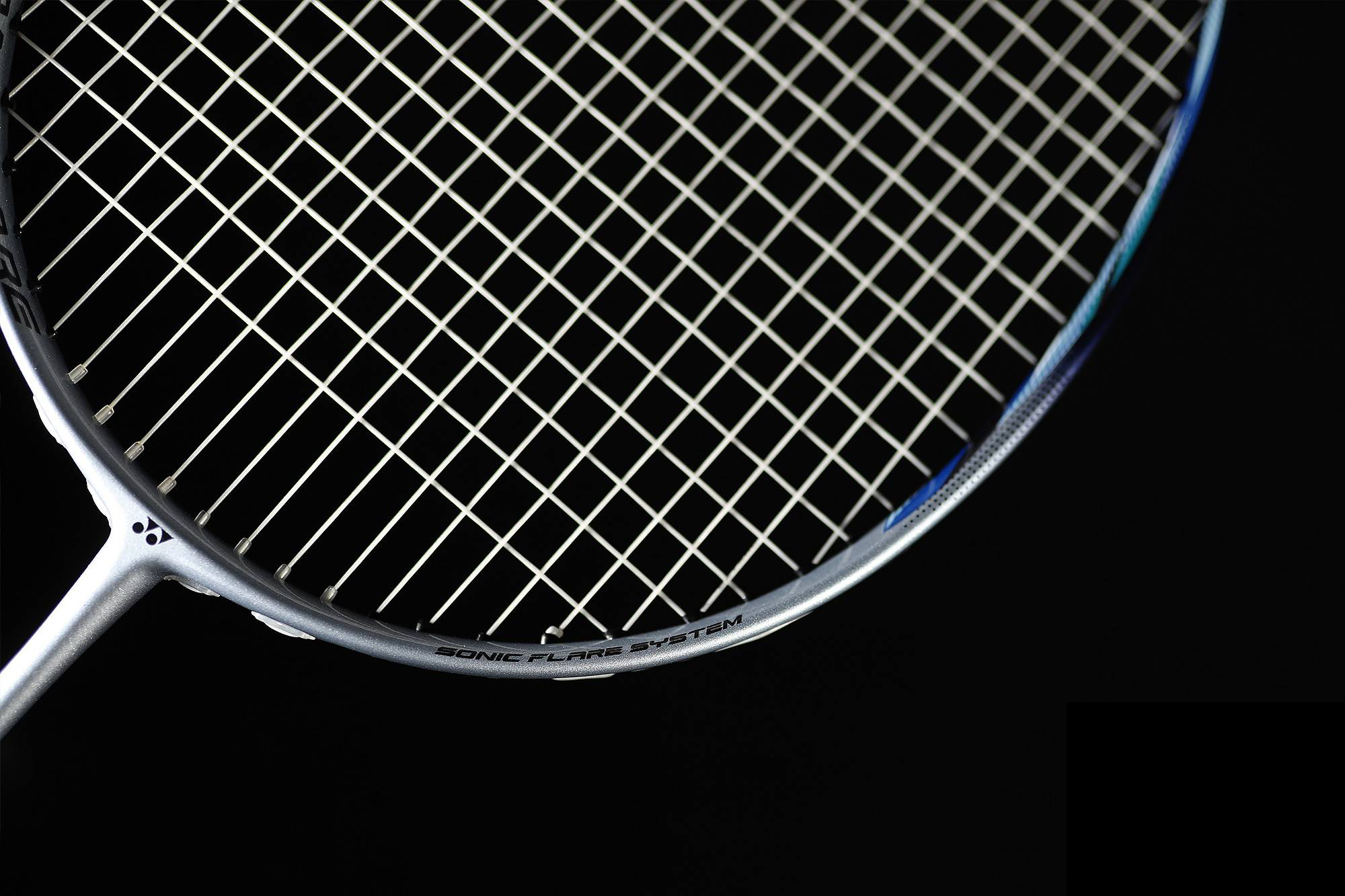 Bề mặt vợt NF600 2