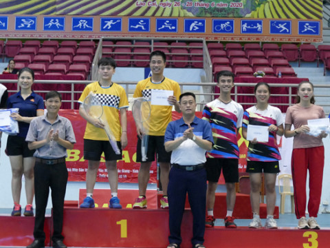 Những ấn tượng tại ngày cuối cùng của Giải vô địch cầu lông tỉnh Lào Cai mở rộng tranh cúp Ba Sao năm 2020