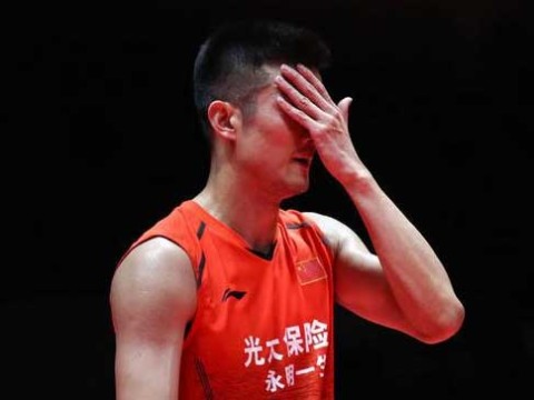 Kết thúc mùa giải năm 2019 Chen Long thất bại trước Jin Ting