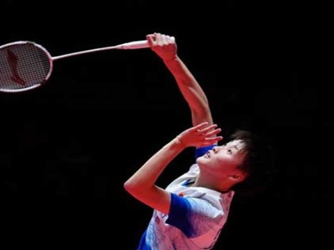Đánh bại nhà vô địch thế giới Chen Yufei giúp Li Ning thăng hạng cầu lông